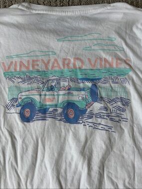 Vineyard Vines Long Sleeve T-Shirt NWOT